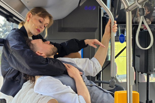 zdjęcie ze spektaklu Drogi